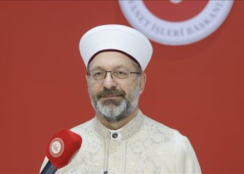 أرباش يهنئ القره داغي بانتخابه رئيسا لـ”علماء المسلمين”