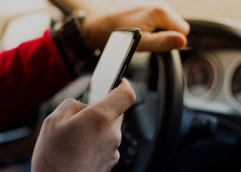 عربيات ترصد مئات المخالفات الخطيرة بشوارعنا وتطالب بتشديد الرقابة