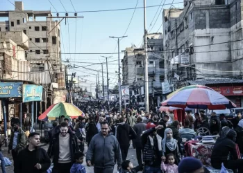 نتنياهو يكشف عن خطة لتهجير سكان رفح والتحذيرات تتصاعد