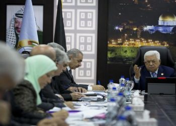 فاتورة الأجور ترهق ميزانية السلطة الفلسطينية: 80% من مجمل الإيرادات