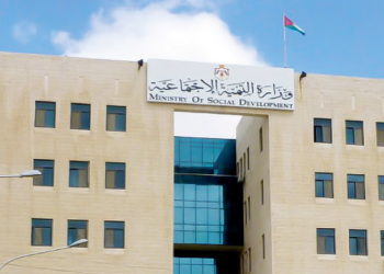 التنمية تضبط متسولا بحوزته 6288 دينارا