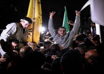 الاحتلال الإسرائيلي يعيد اعتقال 15 محررا أفرج عنهم في صفقة التبادل الأخيرة