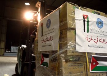 الأردن يسيّر ثاني أيام العيد 100 شاحنة مساعدات جديدة لغزة