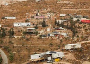 مستوطنون يشرعون بإنشاء بؤرة استيطانية في الأغوار الشمالية