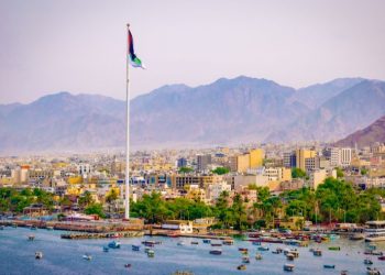 طقس لطيف الأربعاء والخميس  ودافئ الجمعة