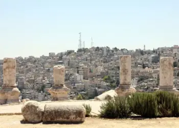 أجواء حارة نسبيًا فوق المرتفعات الجبلية والسهول حتى الثلاثاء