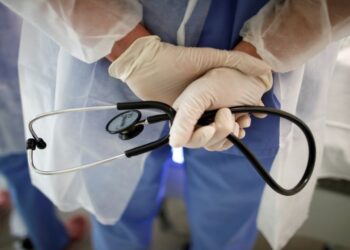 الحكومة: 13% نسبة إنجاز الأعمال الإنشائية لكلية الطب في جامعة المملكة الطبية