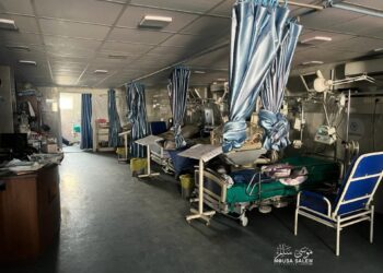 تحذيرات من توقف مستشفيين عن العمل شمال غزة بسبب نفاد الوقود