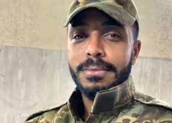 “تسابقوا لنيل الشهادة”.. حوارٌ مؤثرٌ للمُنشد الشهيد “أبو قينص” مع مراسلي الجزيرة