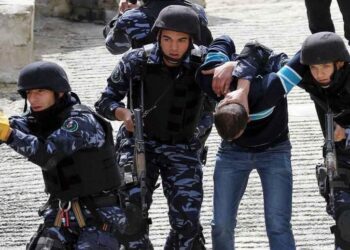 حماس تدعو قيادة السلطة لوقف انتهاكات الأجهزة الأمنية بطوباس