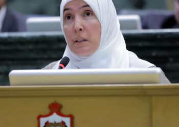 وزارة الصناعة: نراقب أسباب ارتفاع أسعار الدجاج محليا
