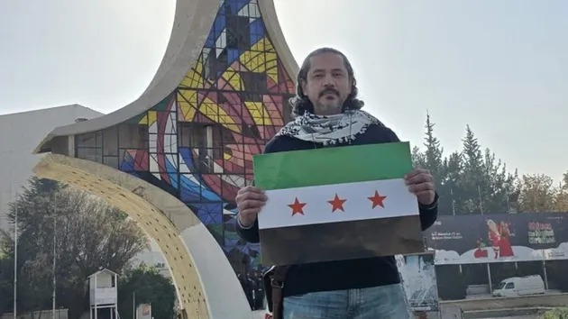 43 منظمة حقوقية تطالب بالإفراج عن عبد الرحمن يوسف القرضاوي