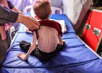 جنوب إفريقيا: "إسرائيل" تستخدم التجويع كسلاح حرب وتمنع المساعدات عن غزة