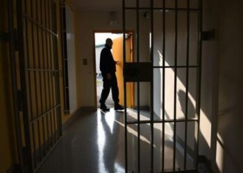 أسرى غزة يتعرضون لإبادة نفسية وجسدية بقسم “ركيفت” تحت سجن الرملة