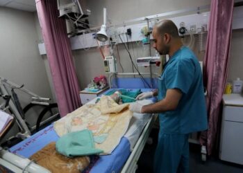 توقف خدمة العلاج الكيماوي الوريدي والمتابعة الطبية لمرضى السرطان بغزة