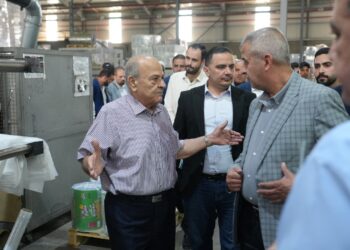وزير الطاقة يفتتح أول محطة للتسخين الصناعي بالطاقة الشمسية في الأردن