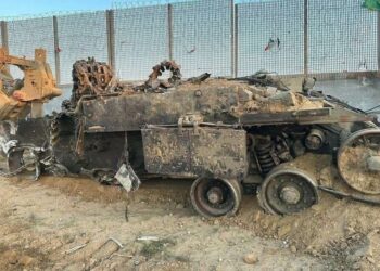 يديعوت أحرونوت: براعة مقاتلي القسام تفاجئ قواتنا بحي الزيتون
