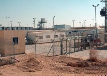 الأسرى تحت التعذيب والاحتلال يُقيّد زيارة المحامين