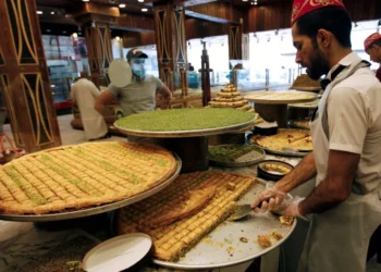 كيف تضبط ميزانيتك وتحد من الهدر في رمضان؟