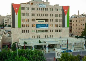 النهار: تقليص أيام الدوام تحول في فلسفة العمل الحكومي من قياس الوقت إلى الإنجاز