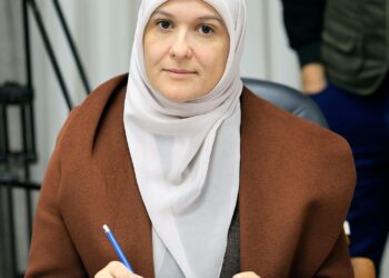 النائب النمور تطالب بسحب “قانون الضمان”: “كالجريح ينزف من كل مكان”
