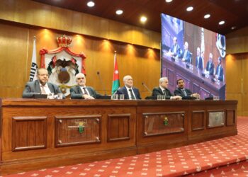 “العمل الإسلامي” يسلم تعديلات نظامه الأساسي للهيئة المستقلة تحت اسم “حزب الأمة”