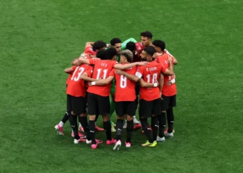قراءة “الفاتحة” تشعل حملة اتهامات يمينية ومؤيدة لإسرائيل ضد منتخب مصر