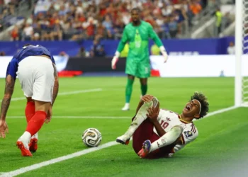بين جمال وميسي وصلاح.. أرقام توثق تباين الحماية التحكيمية في كأس العالم