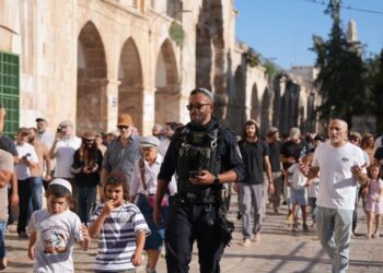 الشيخ صبري: اقتحامات الأقصى محاولة لفرض “السيادة” وتغيير الواقع فيه