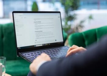 7 قواعد ذهبية للتحقق من المعلومات التي يقدمها الذكاء الاصطناعي