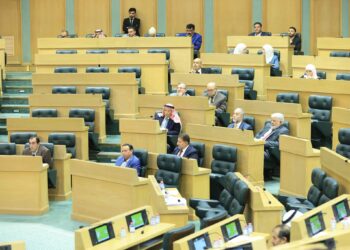 النواب يقر 27 مادة من “الملكية العقارية”