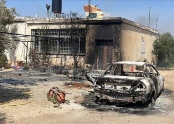 إصابة طفل ورشق مركبات وتدمير ممتلكات في اعتداءات متصاعدة للمستوطنين