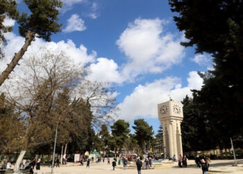 فجوة أكاديمية أم فرصة أوسع؟.. نتائج القبول الموحد تعيد الجدل حول نظام الحقول في التوجيهي