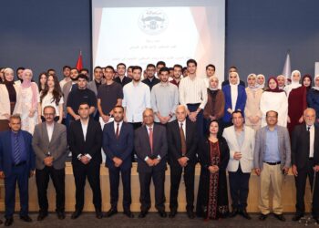 “الصحفيين” تحتفي بأبناء أعضاء الهيئة العامة الناجحين في التوجيهي (صور)