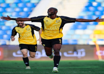 الحسين إربد يفوز على العربي برباعية في دوري المحترفين